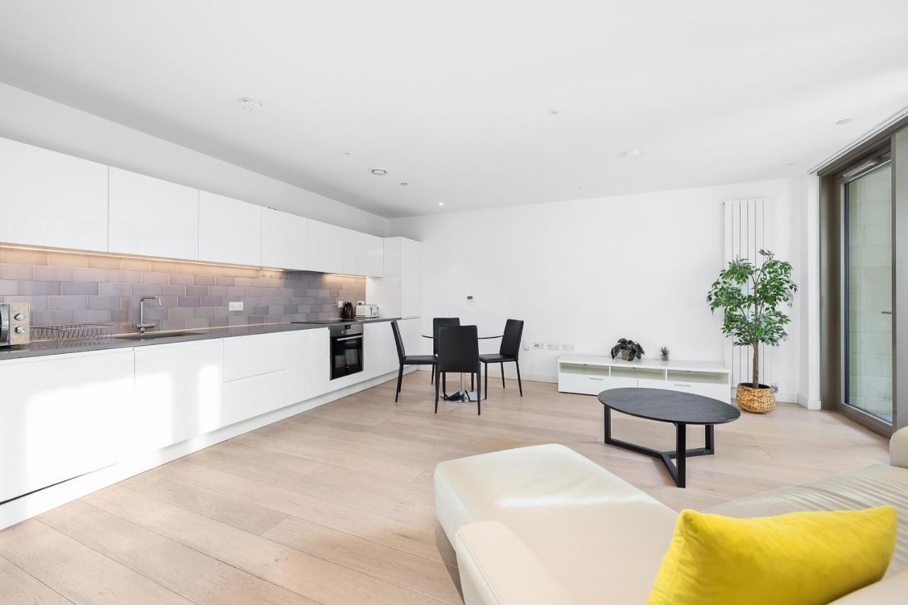 Cave Apartments Лондон Экстерьер фото